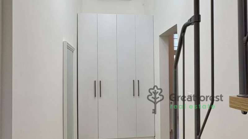 Debrecen, City Center, flat  