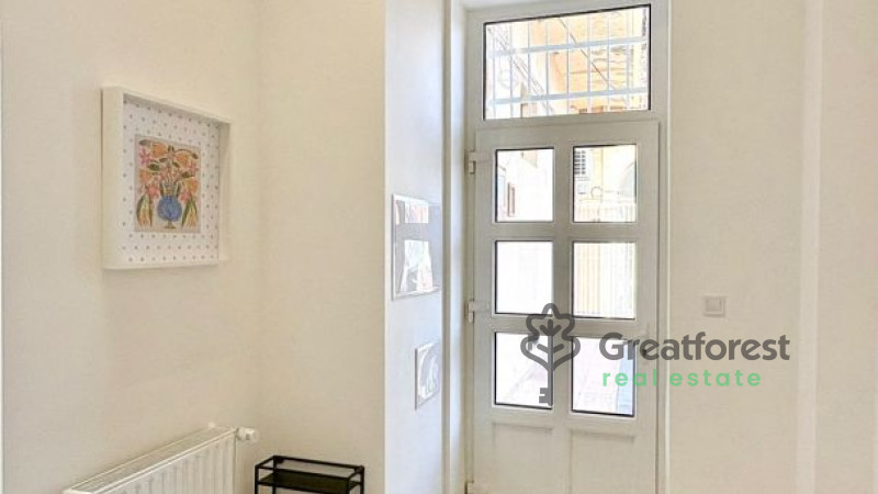 Debrecen, City Center, flat  