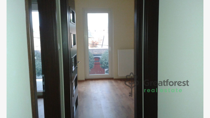 Debrecen, Close To Plaza, flat  