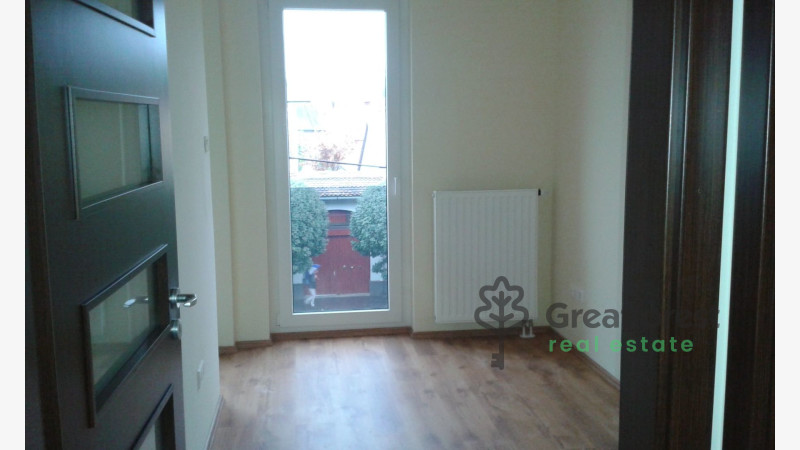 Debrecen, Close To Plaza, flat  