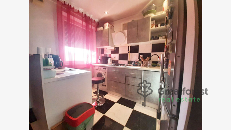 Debrecen, Agricultural Uni Area, flat  