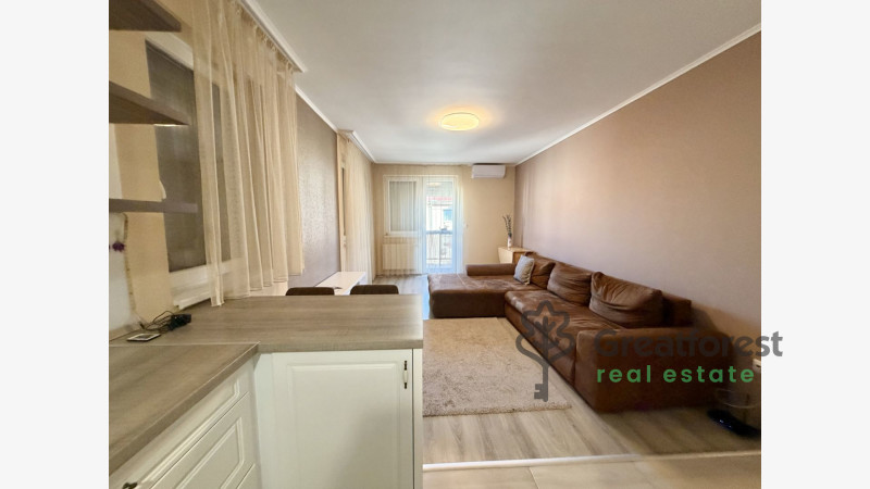 Debrecen, Agricultural Unversity, flat  