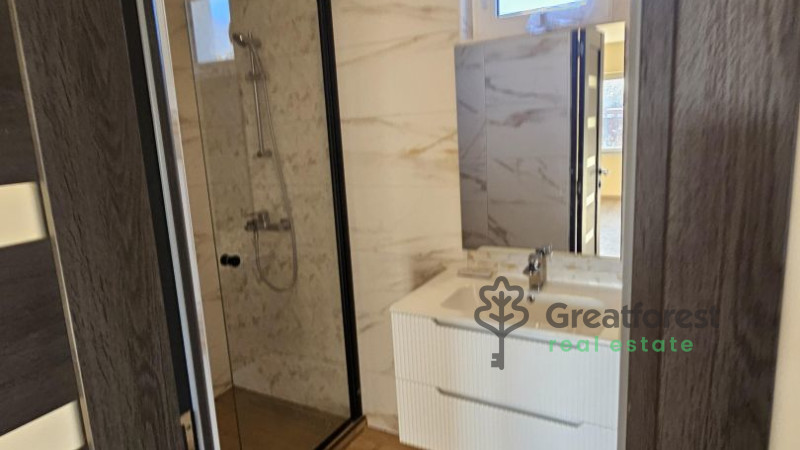 Hajdúsámson, Pokolikert, family house in periferical area  