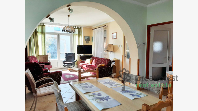 Debrecen, City East, family house  