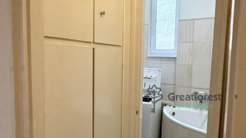 Debrecen, Close To Main Campus, flat  