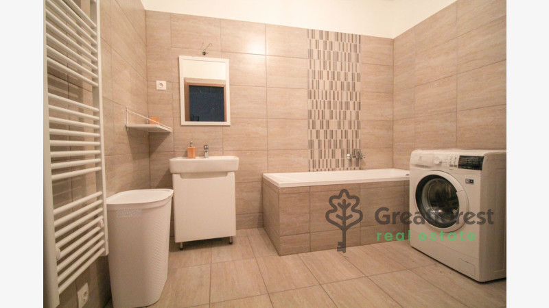 Debrecen, City Center, flat  