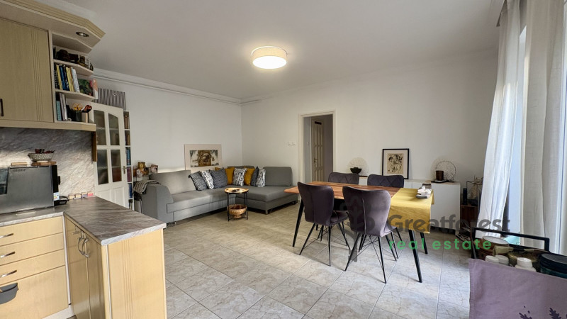 Debrecen, City South-West, flat  