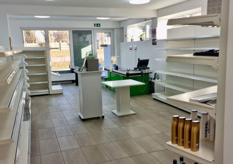 Commercial Premises Not In Shopping Center