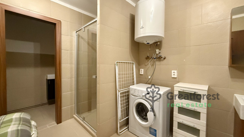 Debrecen, City South-East, part of a house  