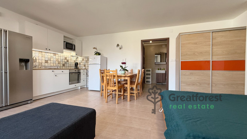 Debrecen, City South-East, part of a house  