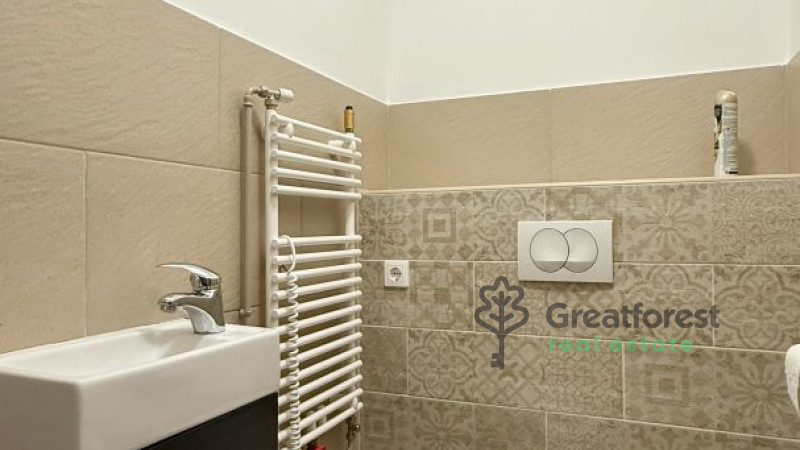 Debrecen, City South-East, part of a house  