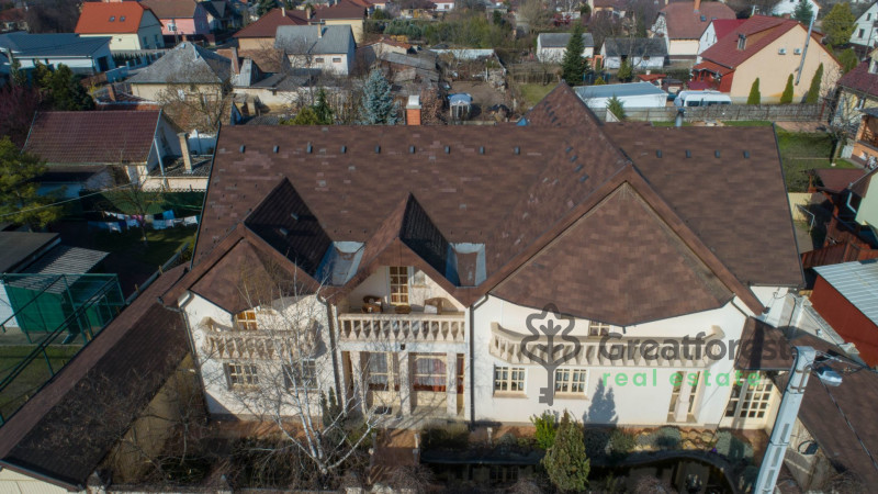 Debrecen, City East, family house  