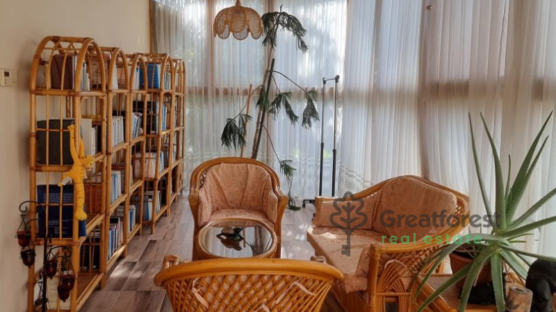 Debrecen, City East, family house  