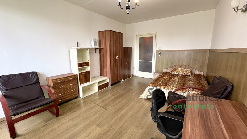 Debrecen, Close To Main Campus Agricult. Unversity, block of flats  