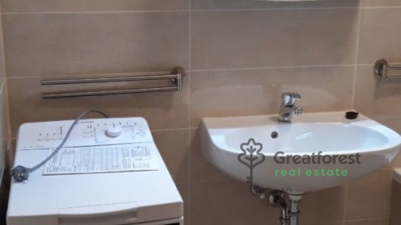 Debrecen, Close To Plaza, flat  