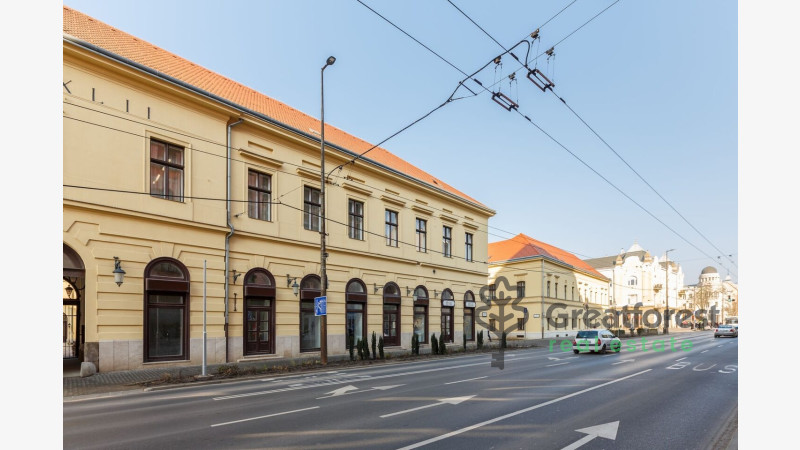 Debrecen, City Center, commercial premises not in shopping center  