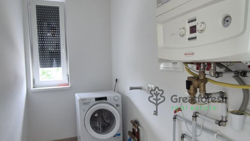 Debrecen, Tesco Area, family house  