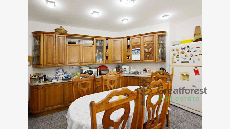 Debrecen, City North, family house  