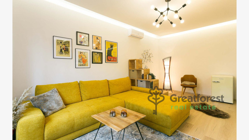 Debrecen, City Center, flat  