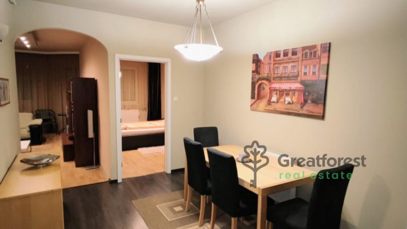 Debrecen, City Center, flat  
