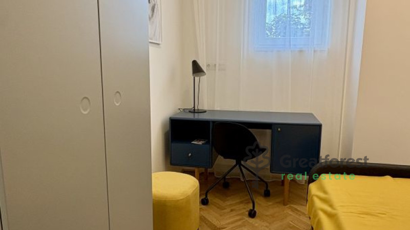 Debrecen, City Center, flat  