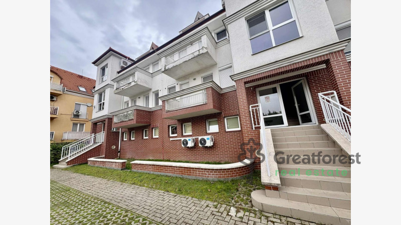 Debrecen, City Center, flat  