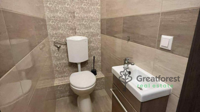 Debrecen, City South-East, flat  