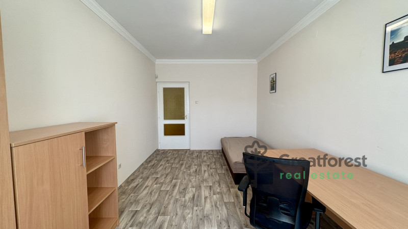 Debrecen, City South, flat  