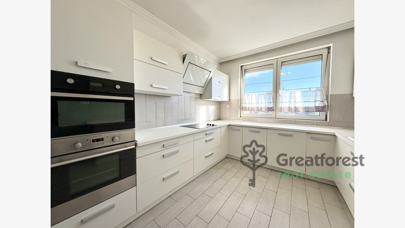 Debrecen, City South, family house  