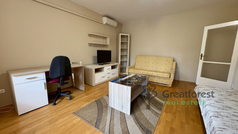Debrecen, Close To Main Campus, flat  
