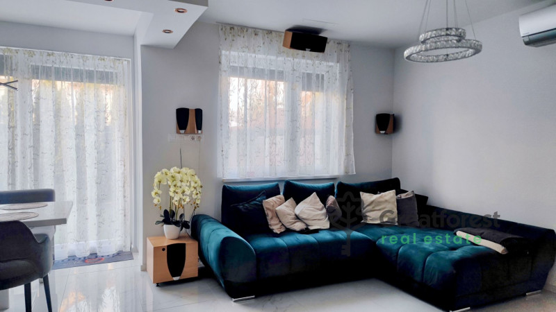 Debrecen, Tesco Area, family house  