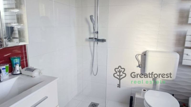 Debrecen, Tesco Area, family house  