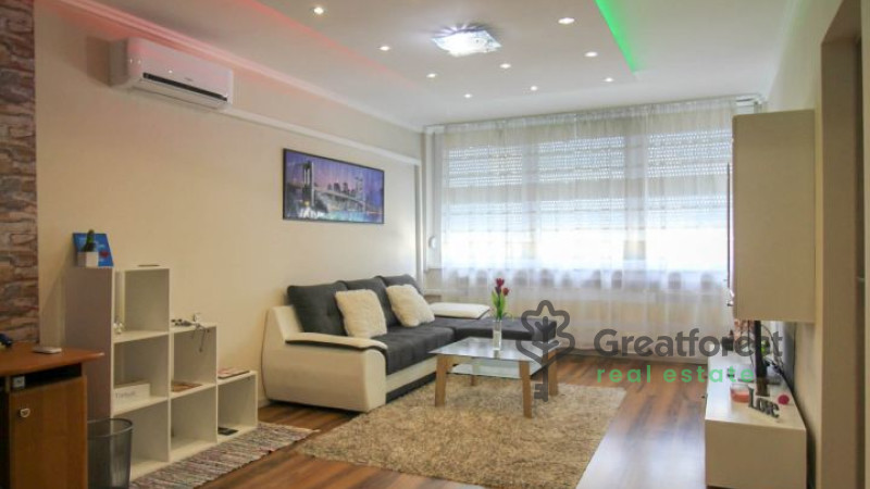 Debrecen, City Center, flat  