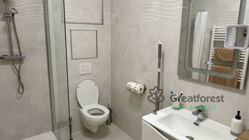 Debrecen, Close To Plaza, flat  