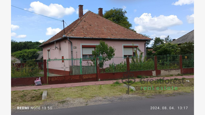 Fülöp, family house  